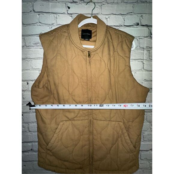 Cotton On Men’s Medium Warm Cold Weather Outerwear Vest - Picture 3 of 5